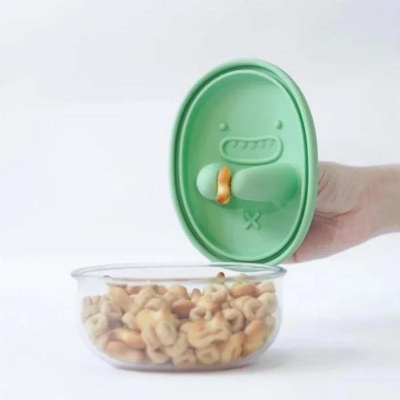 Food Snacks Packaging - Hands-Free Snack Box, No Crumbs, Snack